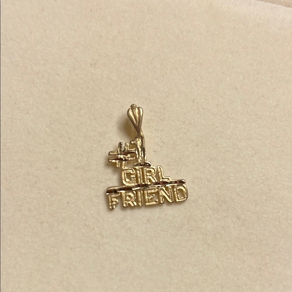 14 Karat DIAMOND CUT Stamped: 14K Solid Gold #1 Girlfriend Pendant